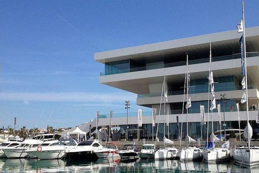 Luminoso Apartamento * La Marina De Valencia Exterior photo